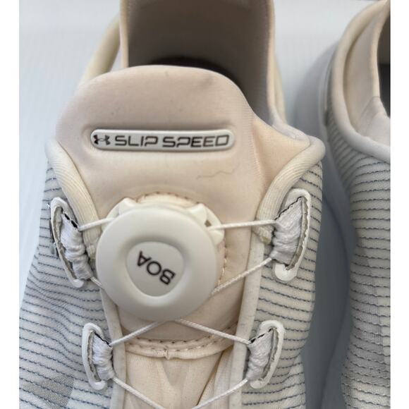 Under Armour SlipSpeed Shoes Women Sz 9 Mesh White Sneakers Sample without Box - Picture 4 of 6